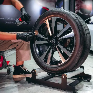 ROLLING WHEEL STAND Стенд-тримач для колеса TT42 фото